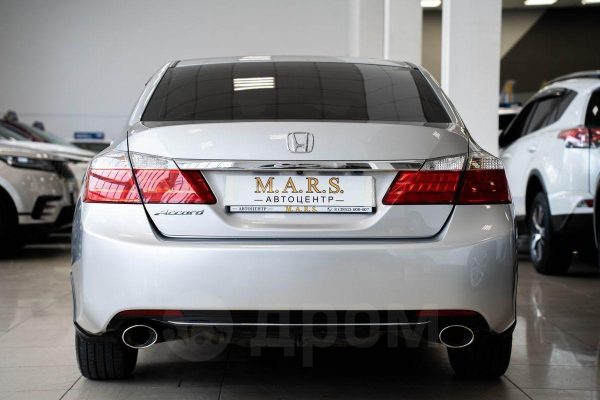 Honda Accord — изображение 11