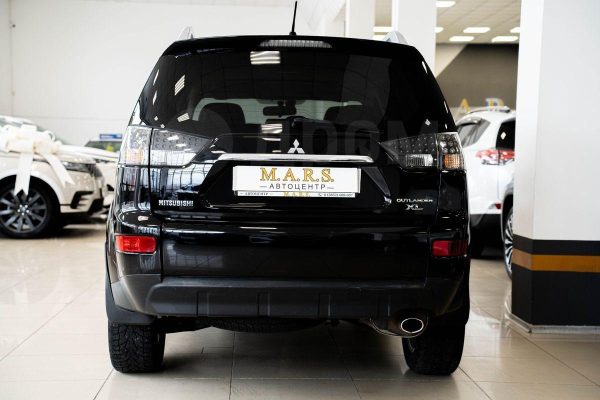 Mitsubishi Outlander — изображение 12