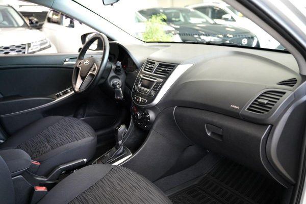 Hyundai Solaris — изображение 12