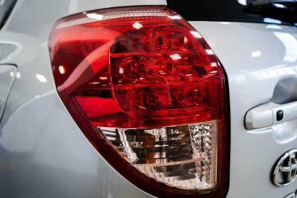 Toyota RAV4 — изображение 13