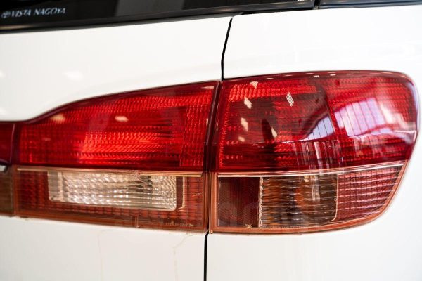 Toyota Vista Ardeo — изображение 13