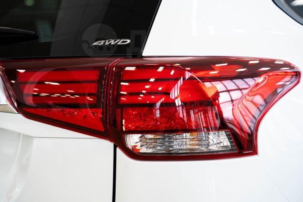 Mitsubishi Outlander — изображение 14