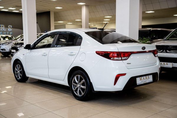 Kia Rio — изображение 14