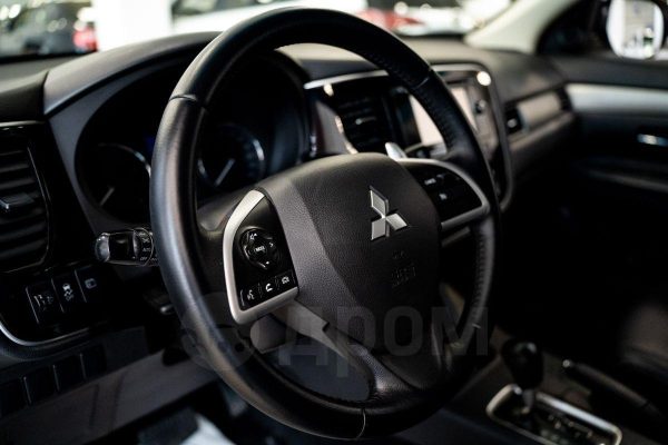 Mitsubishi Outlander — изображение 16