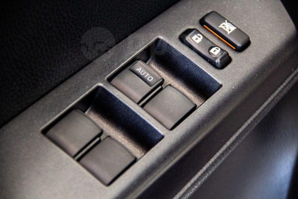 Toyota RAV4 — изображение 16