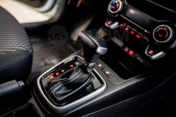 Kia Rio — изображение 18