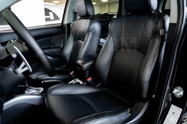 Mitsubishi Outlander — изображение 19
