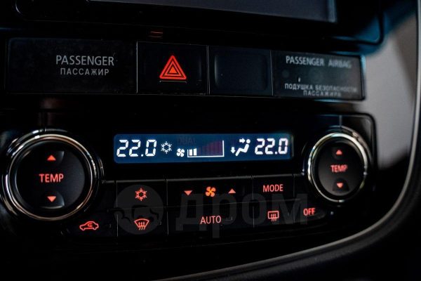 Mitsubishi Outlander — изображение 19