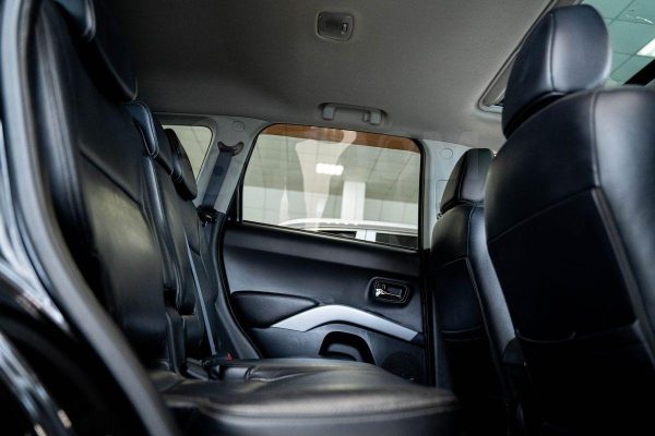 Mitsubishi Outlander — изображение 20