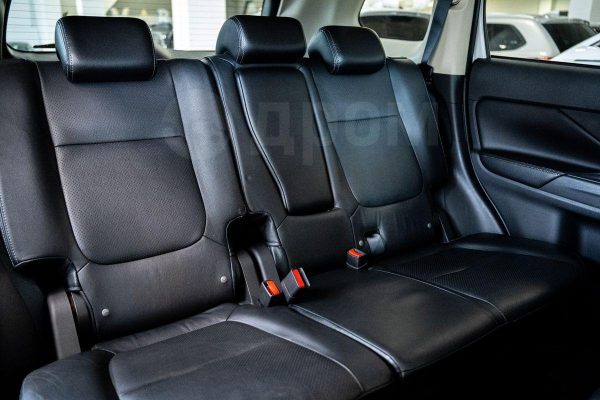 Mitsubishi Outlander — изображение 22