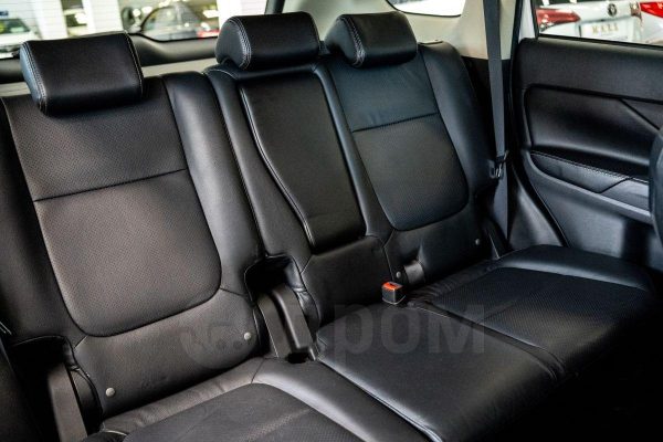 Mitsubishi Outlander — изображение 22