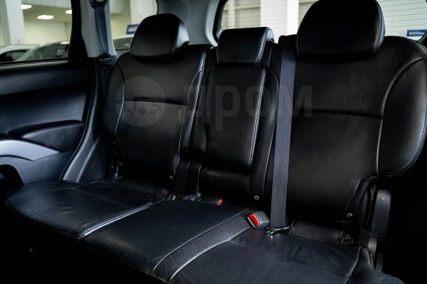 Mitsubishi Outlander — изображение 23