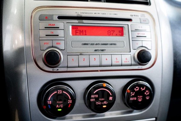 Suzuki Liana — изображение 23