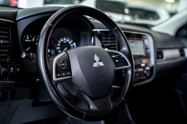 Mitsubishi Outlander — изображение 24