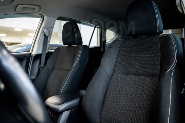 Toyota RAV4 — изображение 24