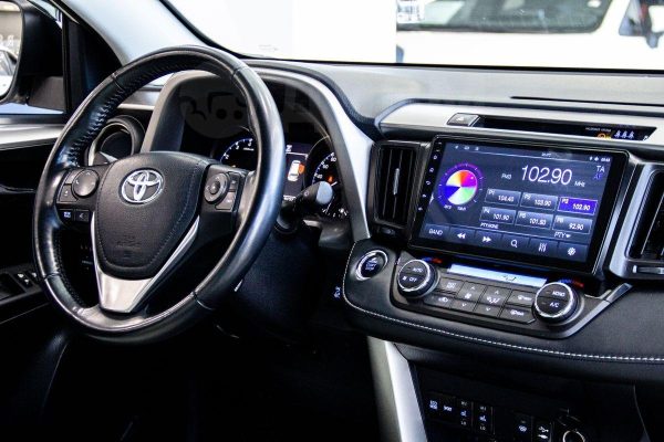 Toyota RAV4 — изображение 25