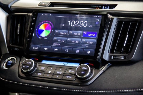 Toyota RAV4 — изображение 27