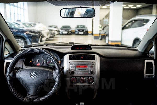 Suzuki Liana — изображение 29