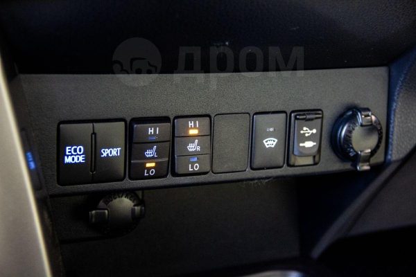 Toyota RAV4 — изображение 30