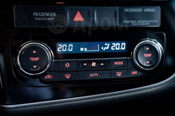 Mitsubishi Outlander — изображение 31