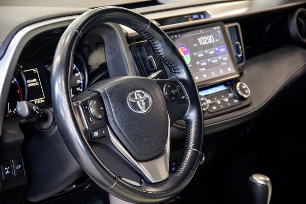 Toyota RAV4 — изображение 33