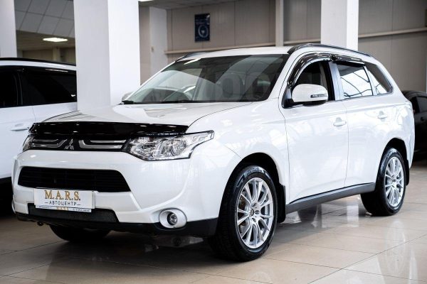 Mitsubishi Outlander — изображение 4