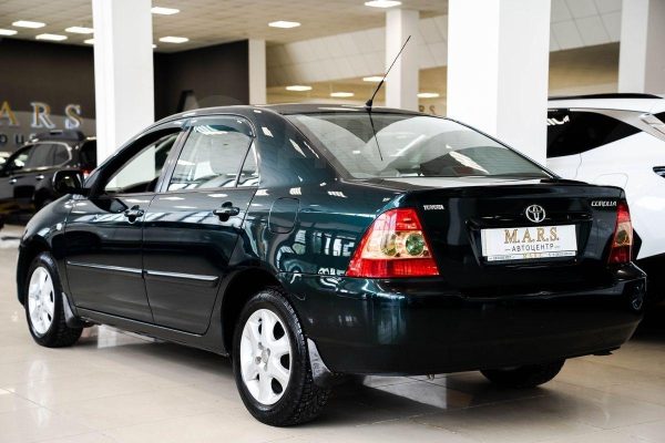 Toyota Corolla — изображение 7