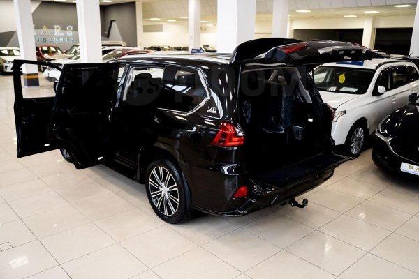 Lexus LX570 — изображение 11