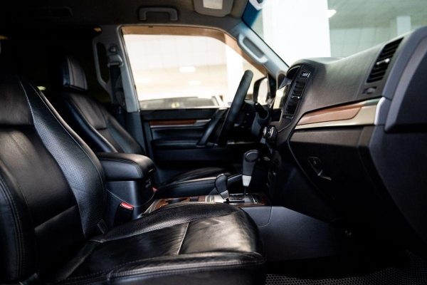 Mitsubishi Pajero — изображение 15
