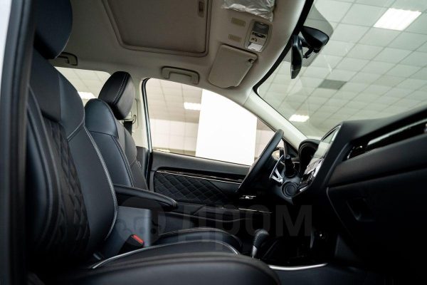 Mitsubishi Outlander — изображение 17