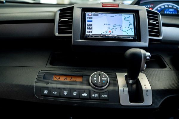 Honda Freed — изображение 17