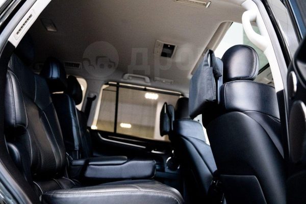 Lexus LX570 — изображение 20