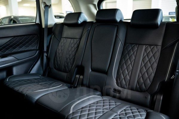 Mitsubishi Outlander — изображение 22