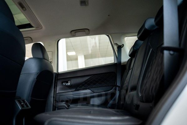 Mitsubishi Outlander — изображение 24