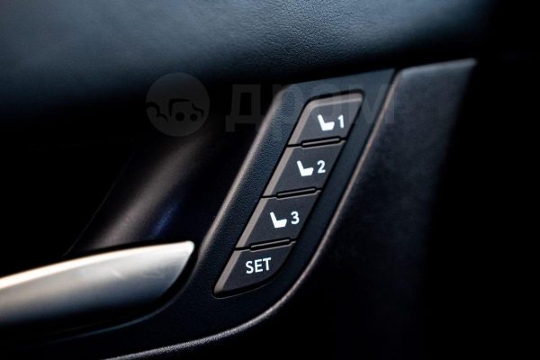 Lexus LX570 — изображение 25