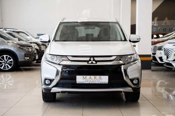 Mitsubishi Outlander — изображение 3