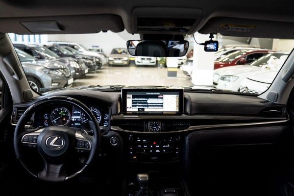 Lexus LX570 — изображение 32