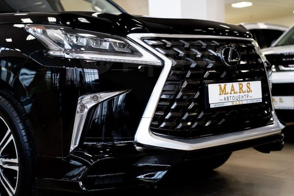Lexus LX570 — изображение 5