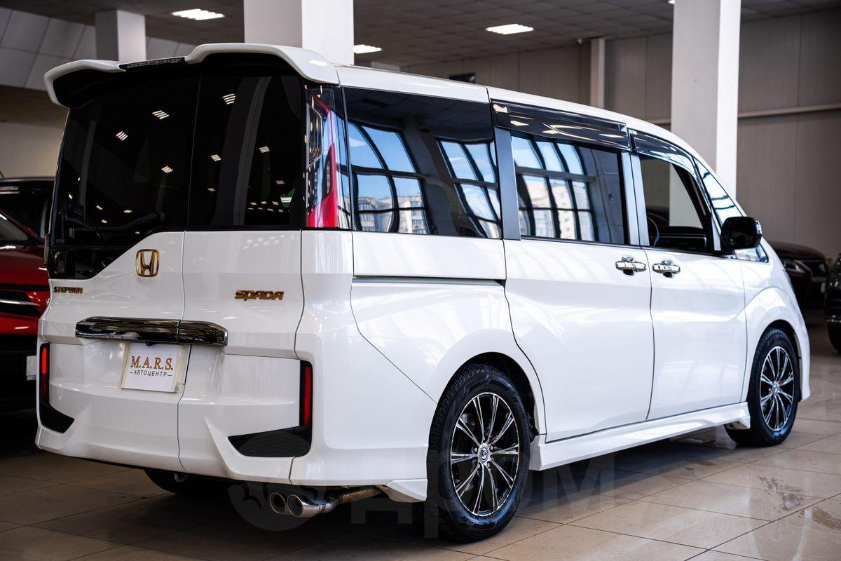 Honda Stepwgn — изображение 8